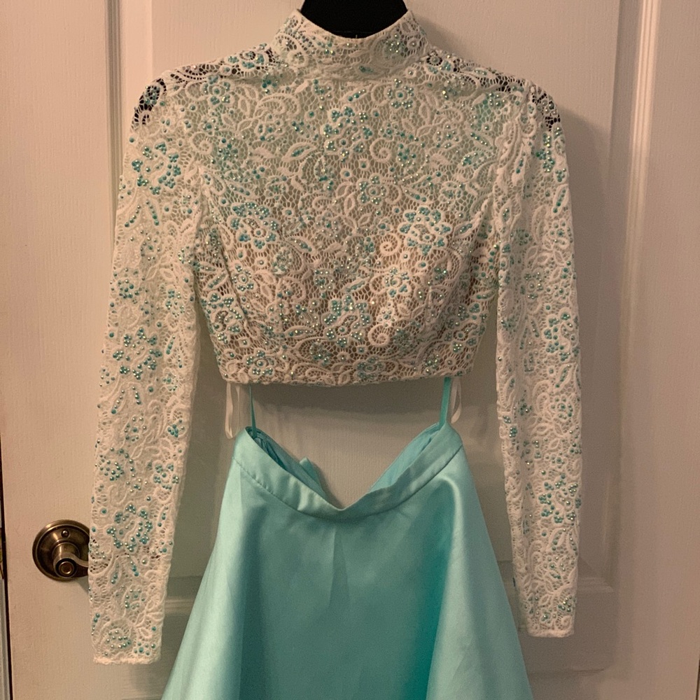 2pc. La Femme White and Aqua party formal dress - Picture 2 of 5